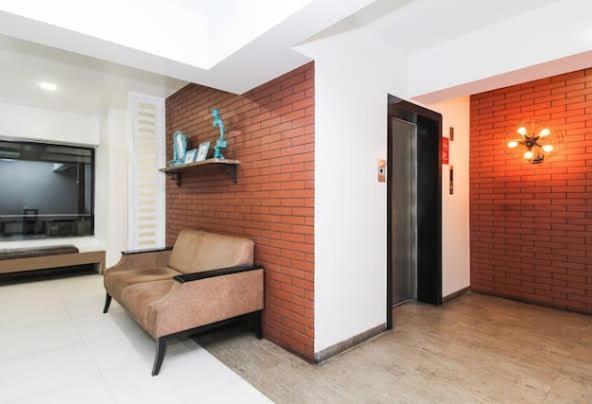 Deccan 8 Pune Exterior photo