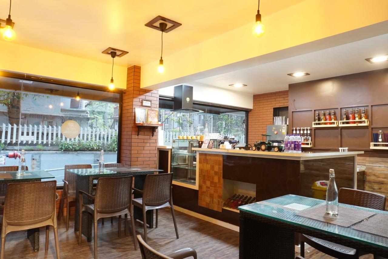 Deccan 8 Pune Exterior photo