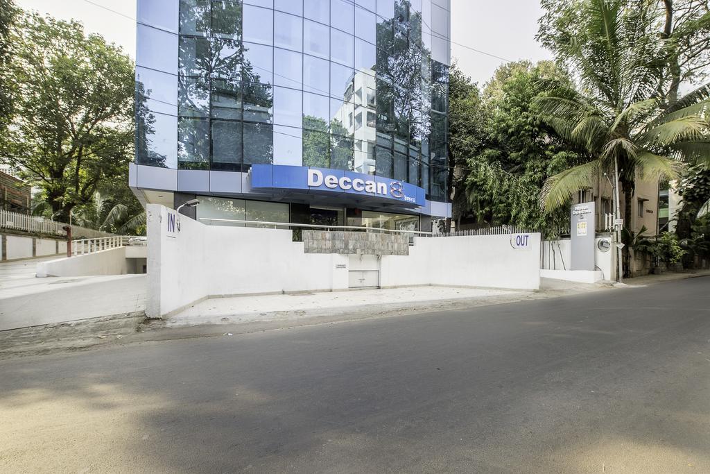 Deccan 8 Pune Exterior photo